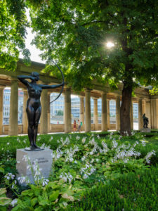 Statue, sculpture in the Kolonnadenhof, Museum Island, Berlin, Germany Statue, sculpture in the Kolonnadenhof, Museum Island, Berlin, Germany